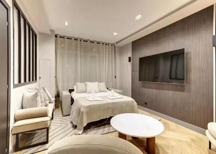 Elegant Flat - 2br-6p *