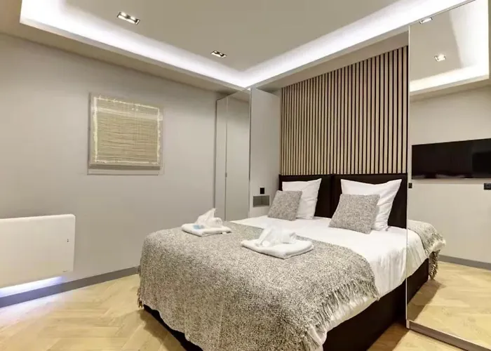Elegant Flat - 2br-6p Daire